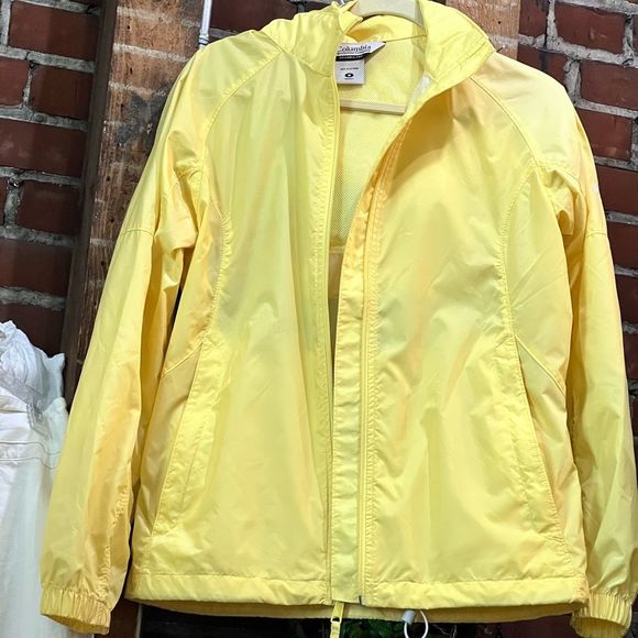 Columbia Jackets & Blazers - Columbia Rain Jacket in Yellow S : M